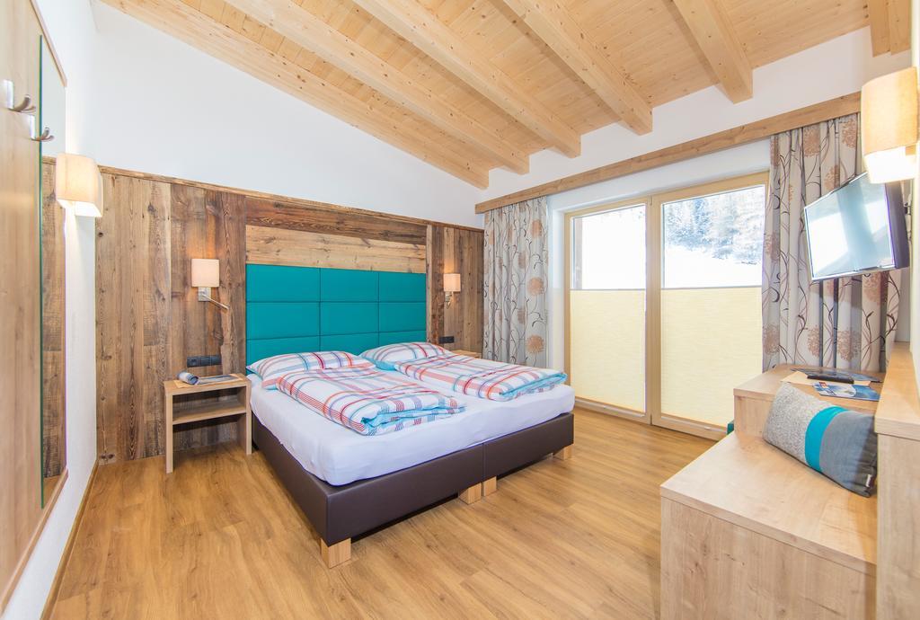 Haus Fidelis Riml Hotell Sölden Exteriör bild